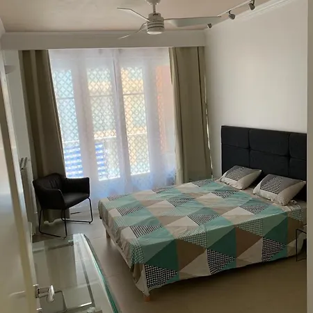 2 Beds-2 Full Baths,ac, Lift-balcony, Parking