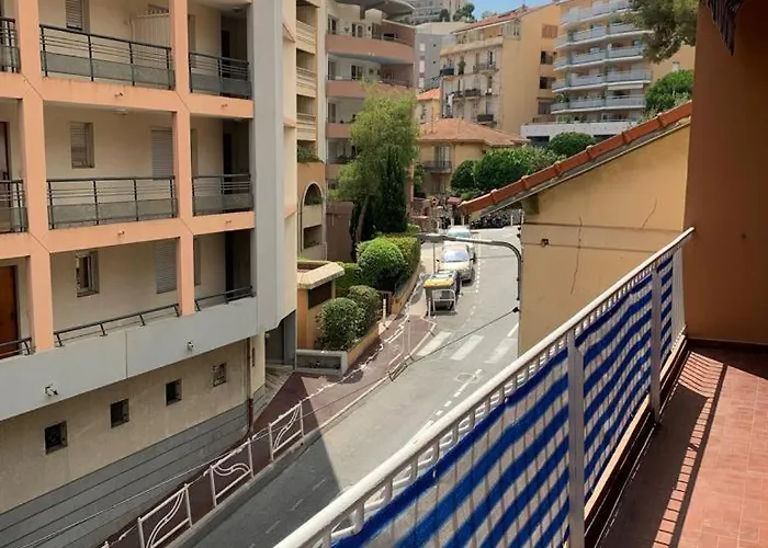 2 Beds-2 Full Baths,ac, Lift-balcony, Parking *